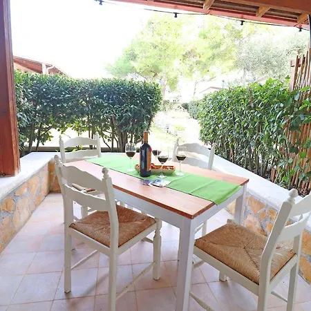 Torre Santo Stefano アパートホテル 3*