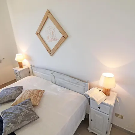 Torre Santo Stefano アパートホテル