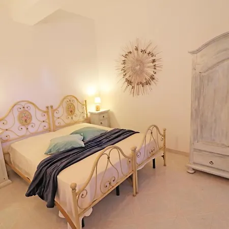 Torre Santo Stefano Апарт-отель 3*